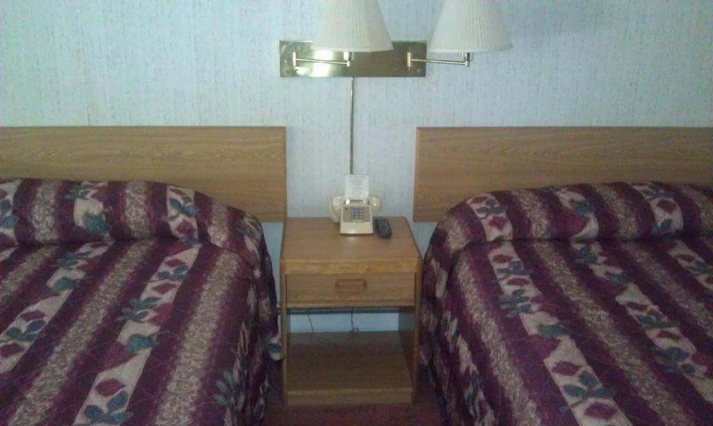 Roaring Brook Ranch Resort Lake George Zimmer foto